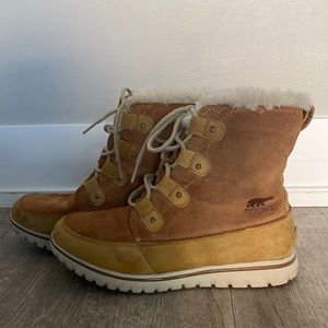 Sorel Cozy Joan Boot